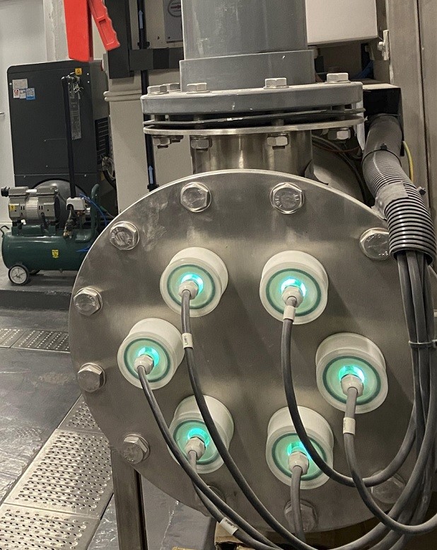 Under water Gallery 1